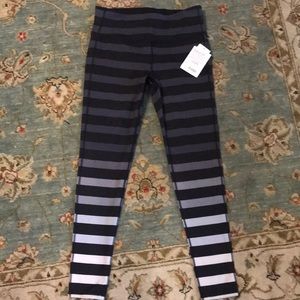 NWT high rise bold stripe tight